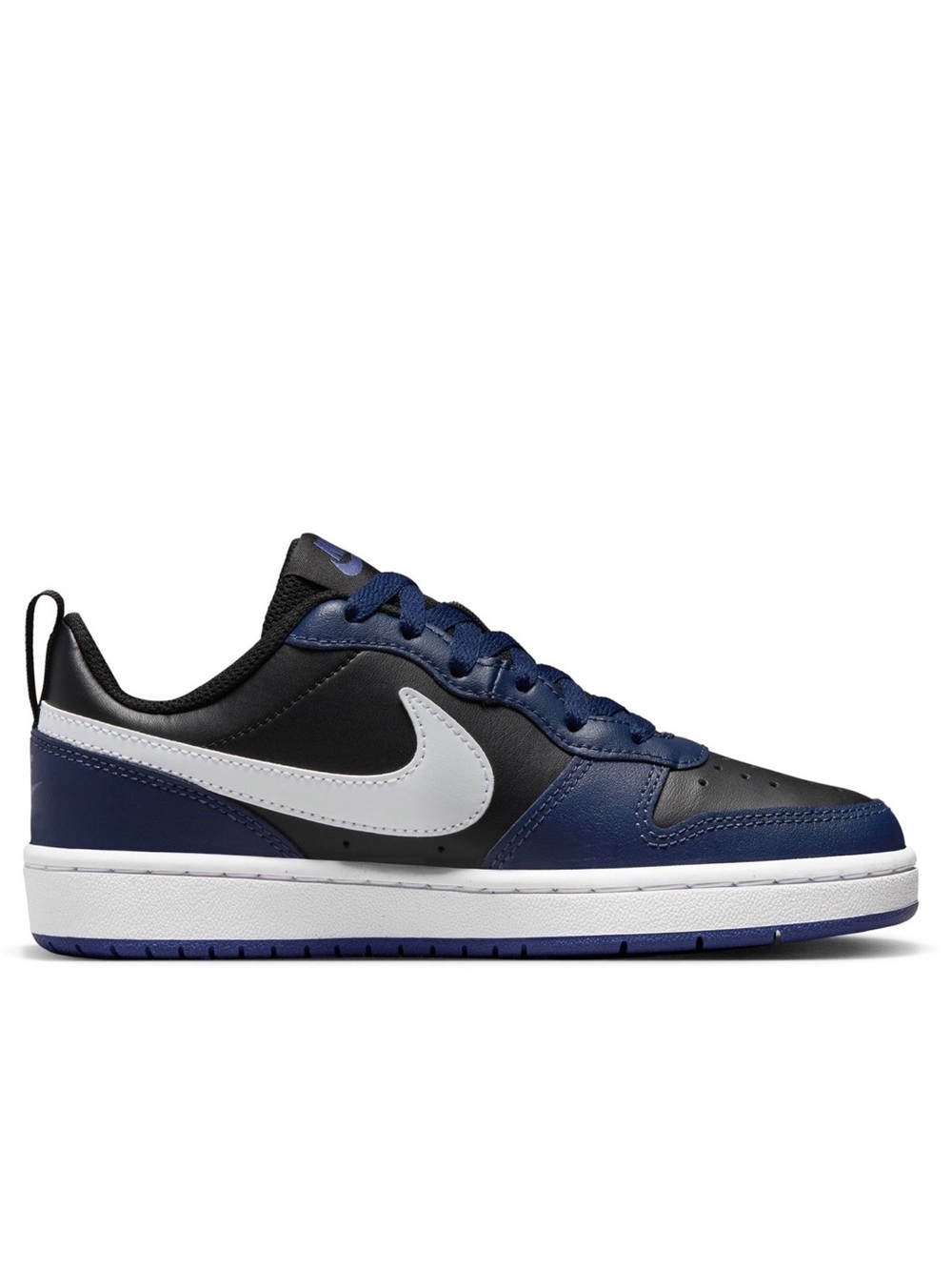 Nike Kids Low-Top Sneakers in Black, Navy & White